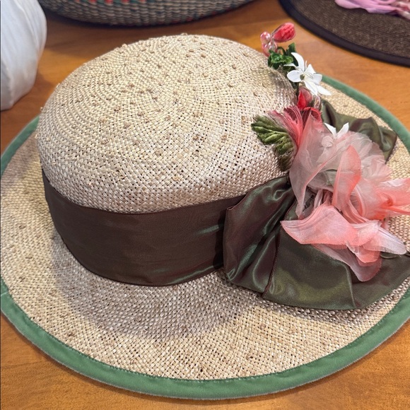 Louise Green floral straw hat, NWT - Picture 4 of 7